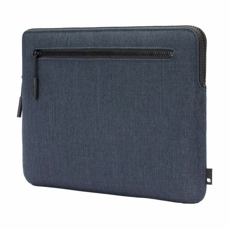 Incase puzdro Compact Sleeve in Woolenex pre MacBook Pro 16" 2021 - Navy