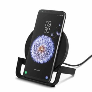Belkin Boost Charge Wireless Charging Stand 10W + QC 3.0 charger - Black